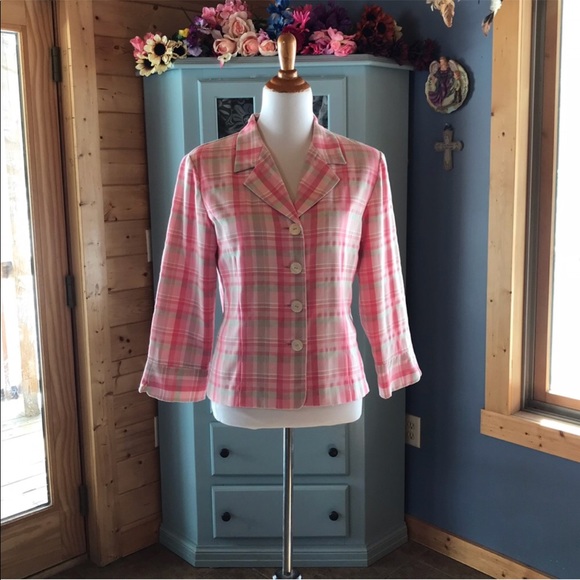 DRESS BARN Stylish Plaid Blazer. So Beautiful - Picture 5 of 5